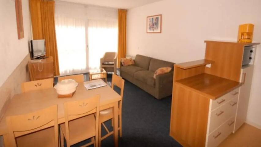 Chalet pour 7 personnes, avec Piscine dans Gourette - 2