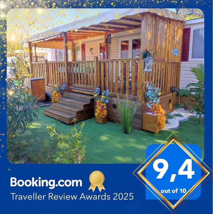 Camping para 7 personas, con piscina para niños además de piscina y terraza, Se admiten mascotas en Canet-en-Roussillon