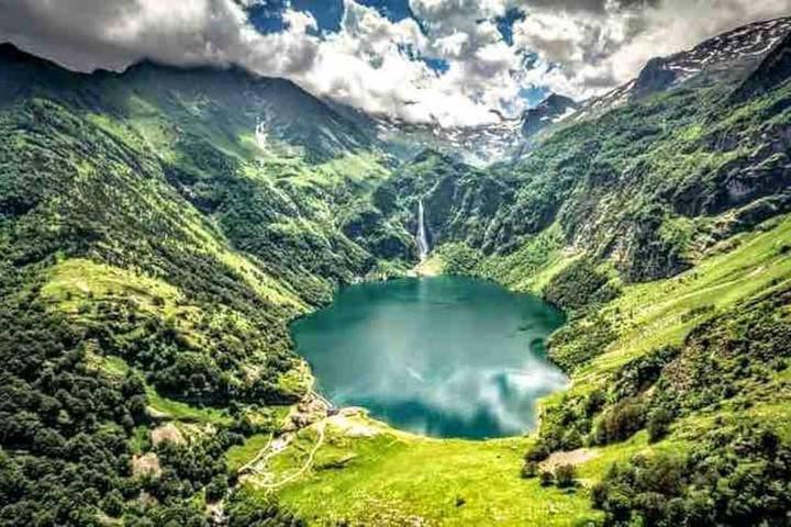 Gîte pour 10 personnes, avec jardin et vue à Oô - 4