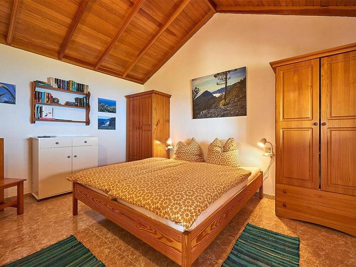 Chalet para 3 personas, con Terraza además de Jardín y Piscina en La Palma - 4