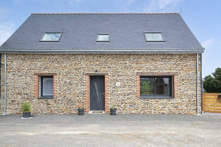 Gîte pour 8 personnes, avec jardin et terrasse dans Maine-et-Loire - 3