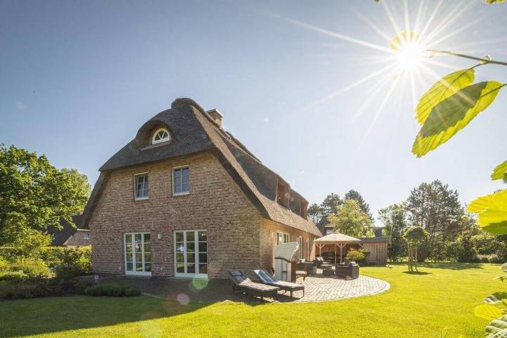 Ferienhaus für 8 Personen, mit Garten und Terrasse sowie Sauna, mit Haustier in St. Peter-Ording