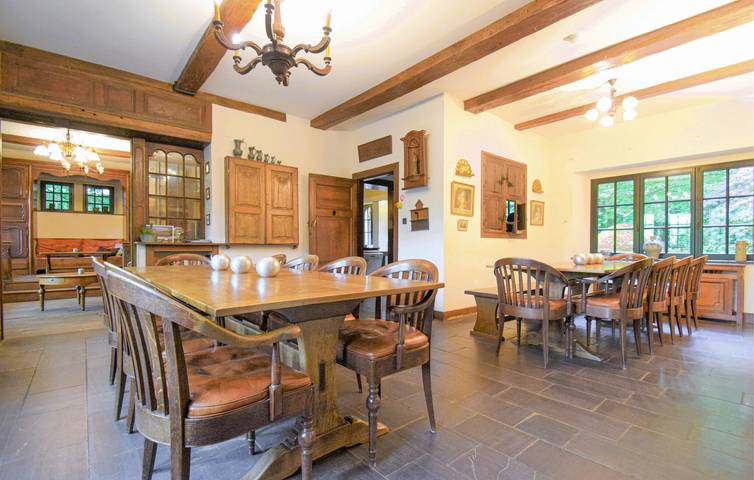 Ferienhaus für 20 Personen, mit Sauna und Ausblick sowie Terrasse und Garten, mit Haustier in Spa - 4