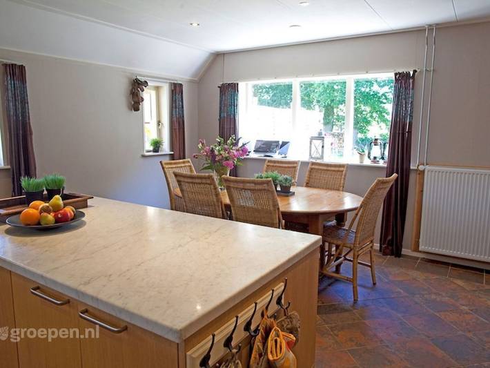 Ferienhaus für 32 Personen, mit Terrasse