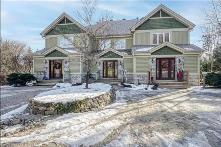 Location de vacances pour 2 personnes, avec vue ainsi que jardin et terrasse dans Mont-Tremblant