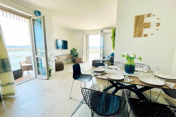 Apartamento de vacaciones para 7 personas, con vistas y balcón - 1