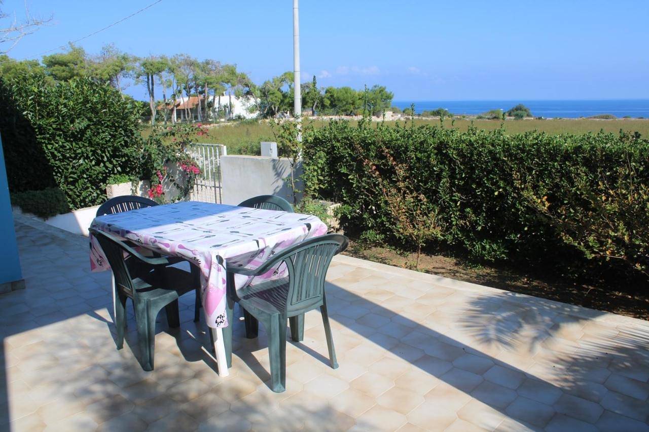Casa blu in Torre Saracena, Melendugno