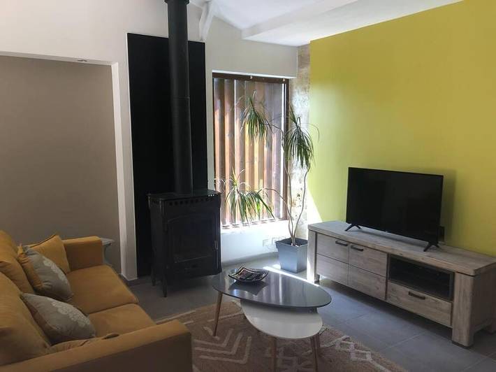 Location de vacances pour 6 personnes, avec piscine ainsi que vue et jardin à Saint-Barthélemy-d'Agenais - 3