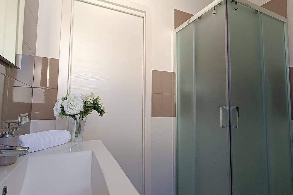 Pompeii Apartment Anna, central, with free parking. in Pompei, Vesuvio National Park