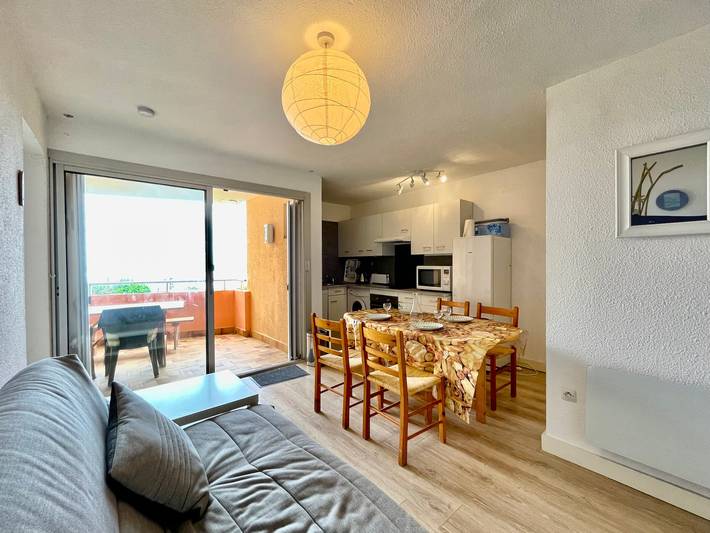 Ferienwohnung für 5 Personen, mit Balkon und Terrasse in Sete - 2