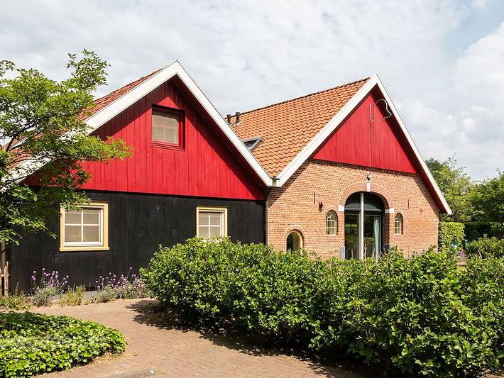 Vakantiehuis voor 42 personen, met Balkon/Terras en Terras in Aalten