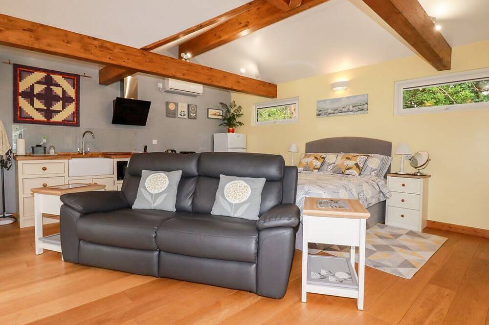 Brambleside Lodge, Truro in Cornwall