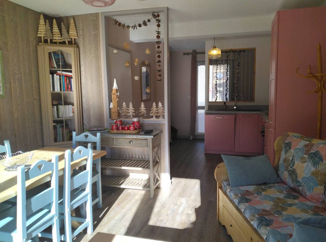 Appartement entier, Appartement Loudenvielle, 2 chambres, balcon, garage in Loudenvielle, Pyrénées