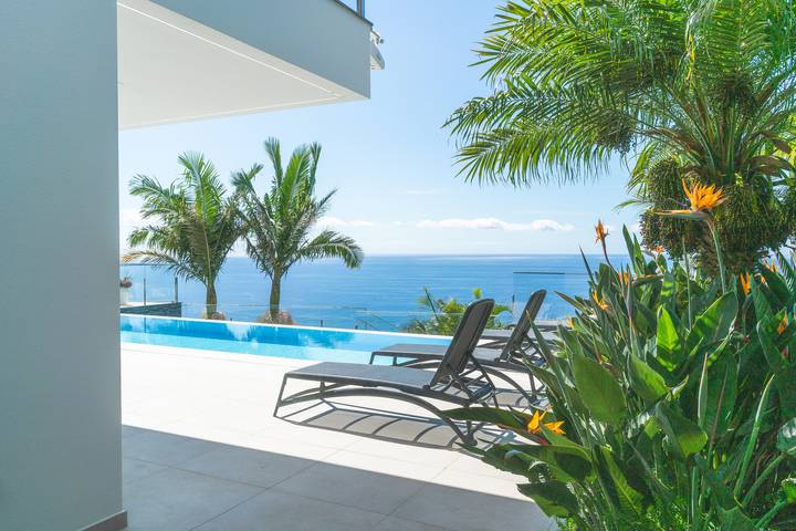 Villa pour 12 personnes, avec vue sur l’océan ainsi que piscine et jardin - 1