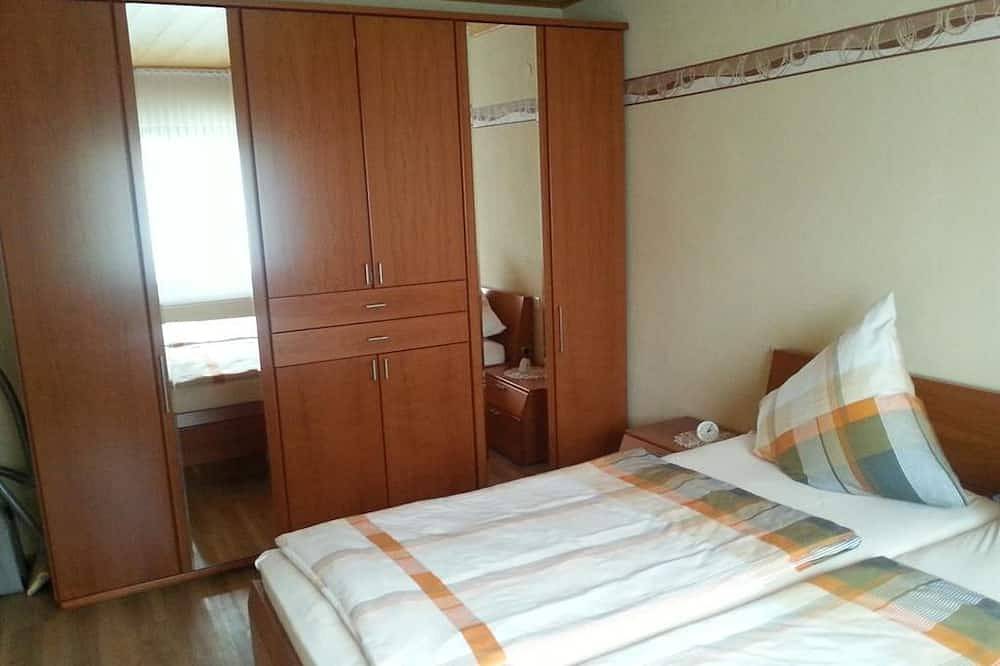 Ganze Wohnung, Ferienwohnung Zewe - 2-Bett-Ferienwohnung in Bitburg, Eifelkreis Bitburg-Prüm