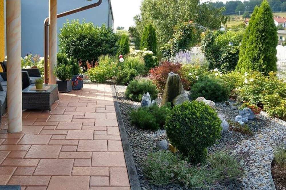 Ganze Wohnung, Geräumige 75qm 4-Sterne-Ferienwohnung für 4 Personen in Gleißenberg, Ostbayern