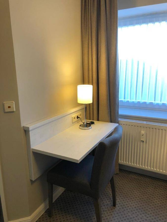 Buskes Hotel Steinförde in Wietze, Aller-Leine-Tal