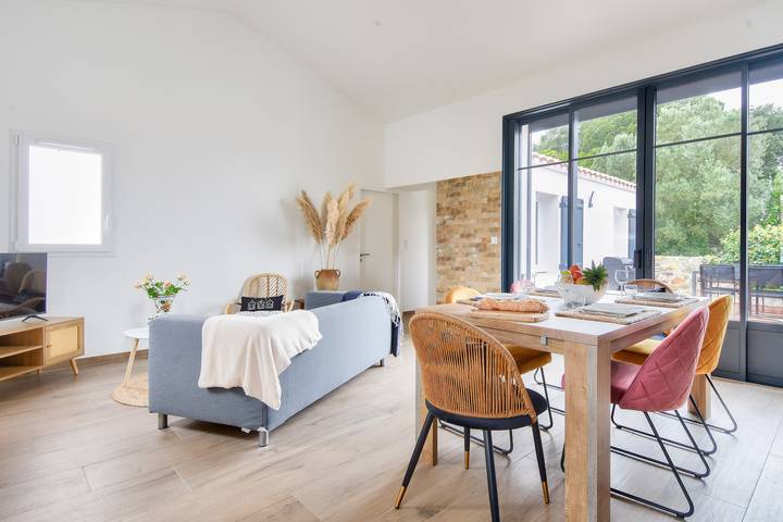 Ferienhaus für 4 Personen, mit Terrasse und Garten