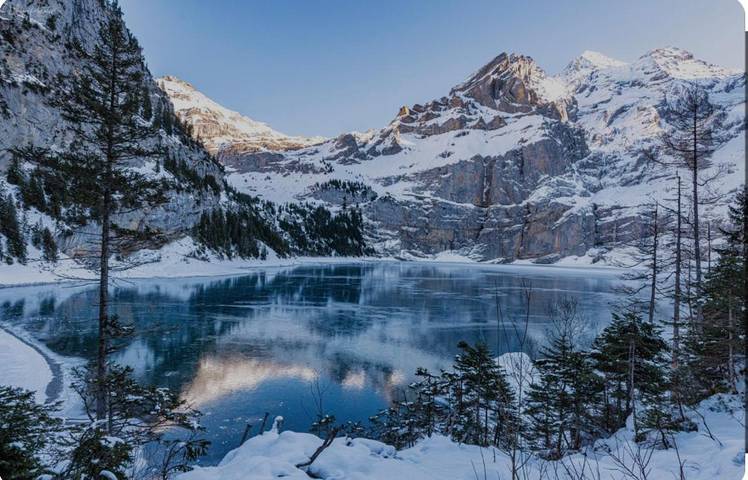 Vakantiewoning voor 5 personen, with Terras and Tuin as well as Uitzicht in Kandersteg
