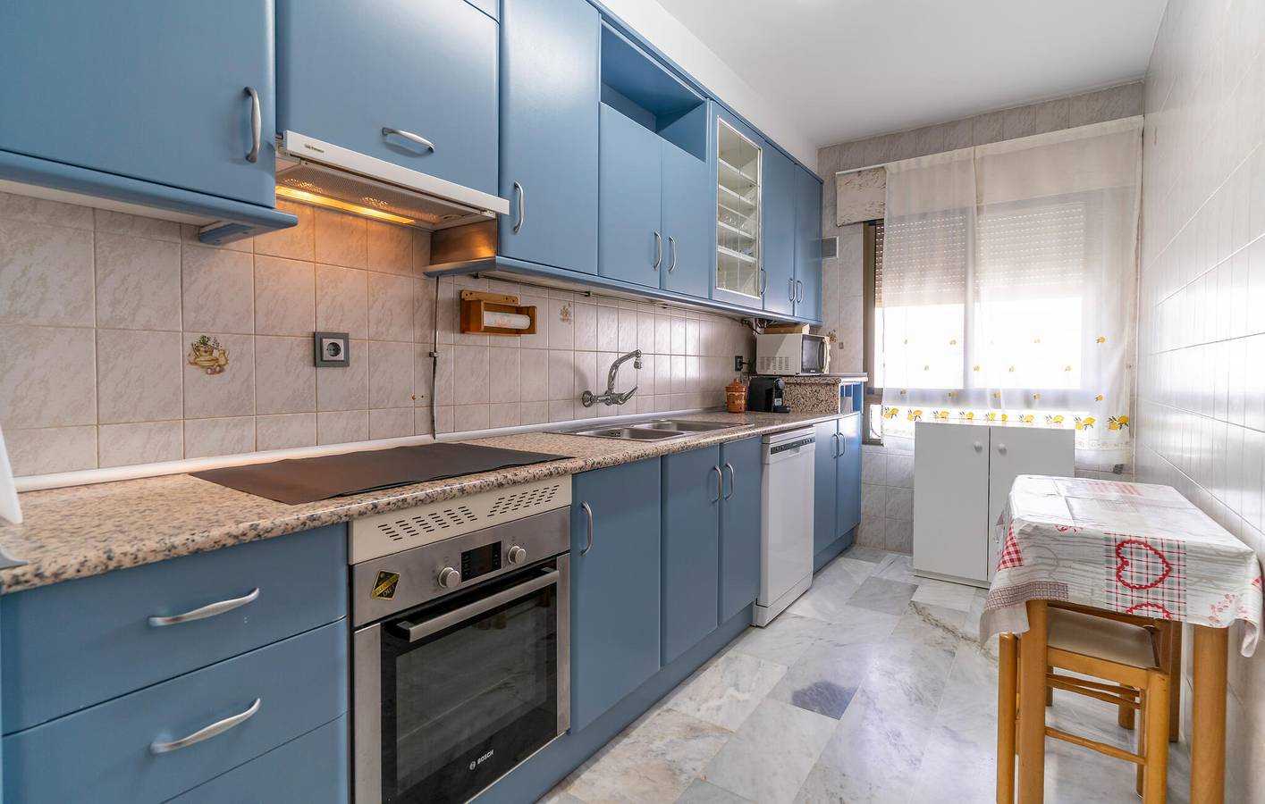 Apartamento vacacional entero, Acogedor Apartamento con Terraza a 2km de Playa de Velilla in Playa San Cristobal, Almuñecar