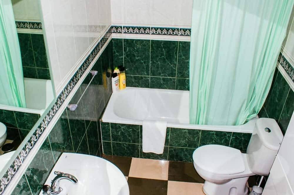 Tipica Casa En Frigiliana con patio y terraza in Frigiliana Road, Frigiliana