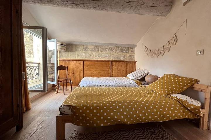 Location de vacances pour 4 personnes, avec jardin dans Office De Tourisme D Uzes - 4