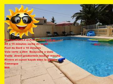 Cottage pour 4 personnes, avec jardin ainsi que terrasse et piscine à Meynes