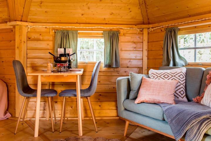 Location de vacances pour 2 personnes, avec terrasse et jacuzzi dans Alle - 2