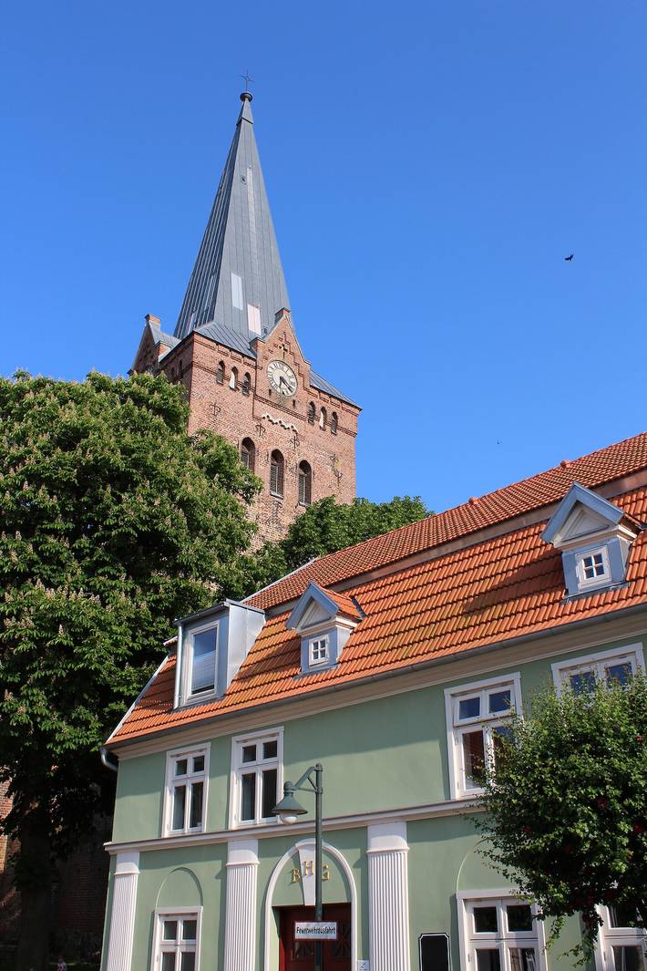 Ferienwohnung für 4 Personen, mit Balkon in Bad Sülze - 2