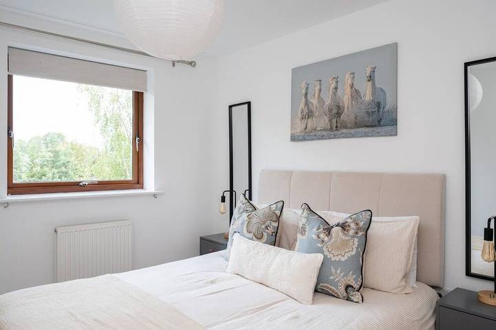 Appartement entier, 2 Bedroom Flat Free Parking Close to Gatwick in Crawley, Sussex de l'Ouest