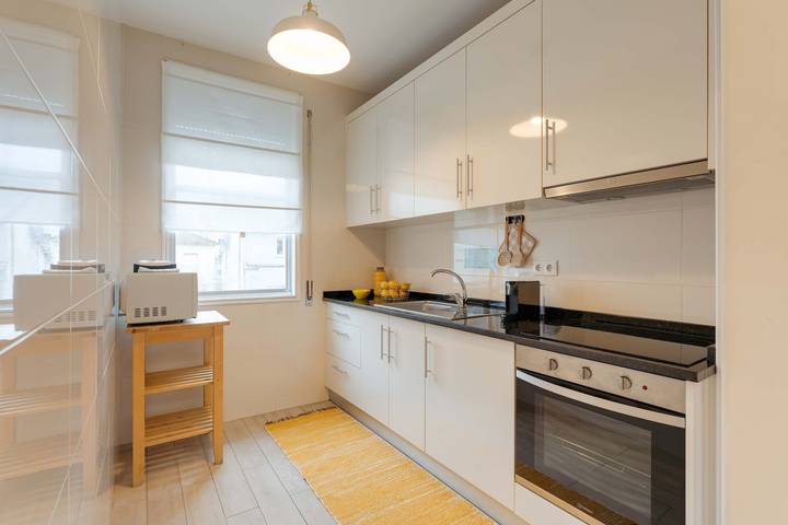 Apartamento entero, Apartamento de vacaciones para 4 personas con jardín in Santo Ildefonso, Oporto