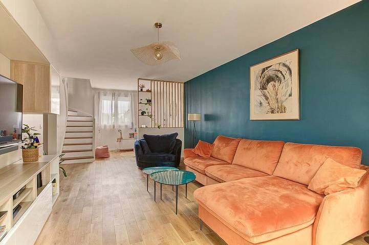 Location de vacances pour 8 personnes, animaux acceptés à Montigny-le-Bretonneux