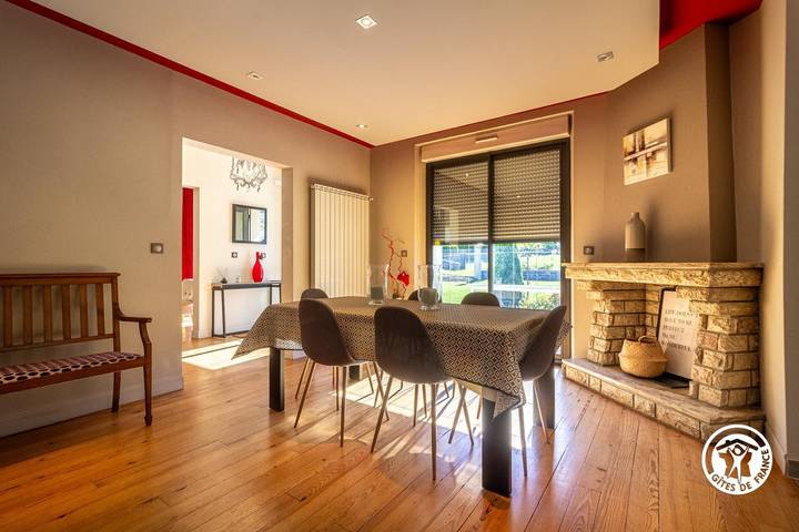 Gîte pour 6 personnes, avec terrasse à Esquièze-Sère - 4