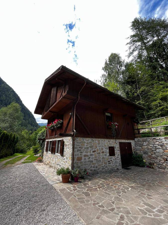 Gîte pour 8 personnes, avec vue et jardin à Rabbi