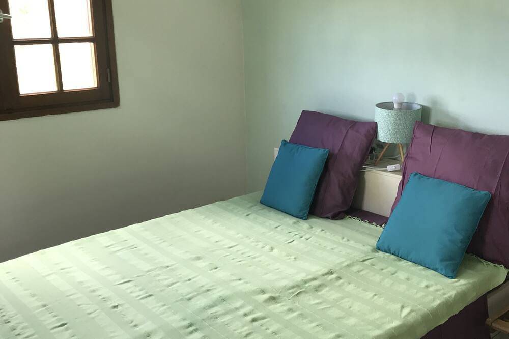 Villa des caraïbes à proximité de la mer , avec piscine privée. Arrivée autonome in Sainte-Anne, Guadeloupe