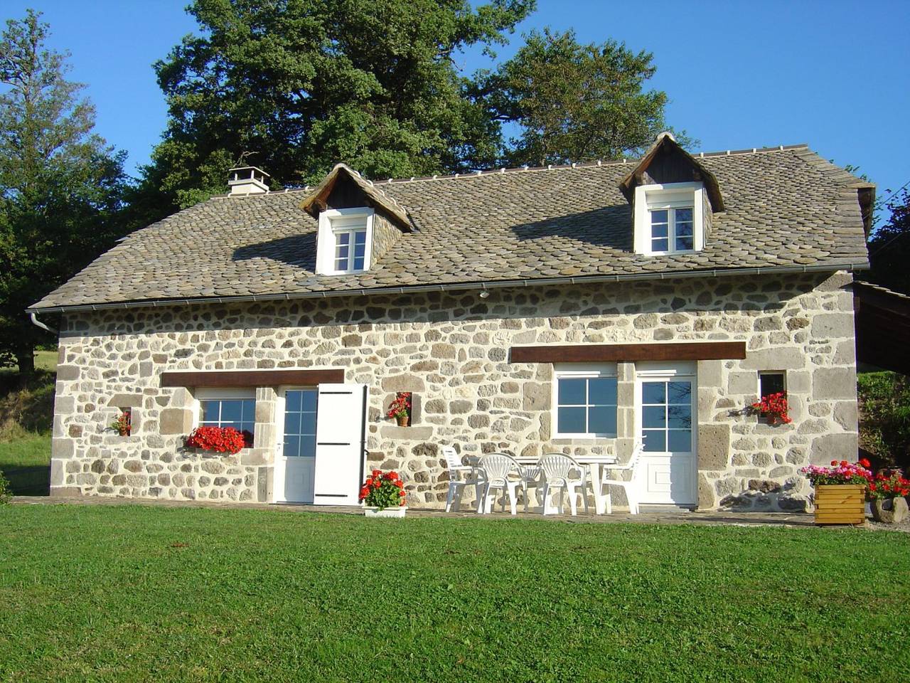 Gite Mazut de Lagarde in Raulhac, Région d'Aurillac