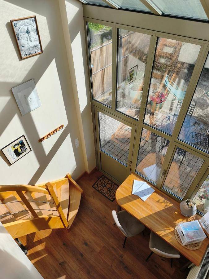 Appartement de vacances pour 2 personnes, avec vue ainsi que jardin et terrasse