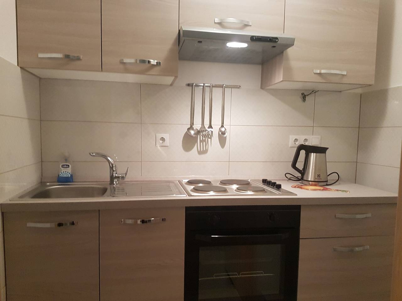 Appartement entier, Appartement d'une chambre avec le balcon et la vue sur le mer Jelsa, Hvar A-196-e in Jelsa, Hvar