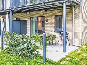 Ferienwohnung für 4 Personen, mit Terrasse und Kinderpool sowie Sauna in Lembruch