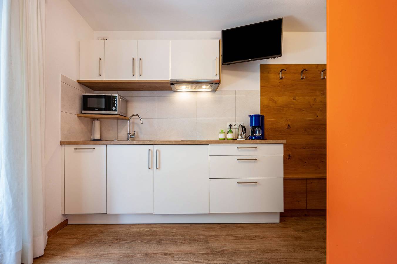Ganze Wohnung, Ferienwohnung "Talblick 3" mit Bergblick, Garten und Wlan in Sankt Peter Tal, Lajen