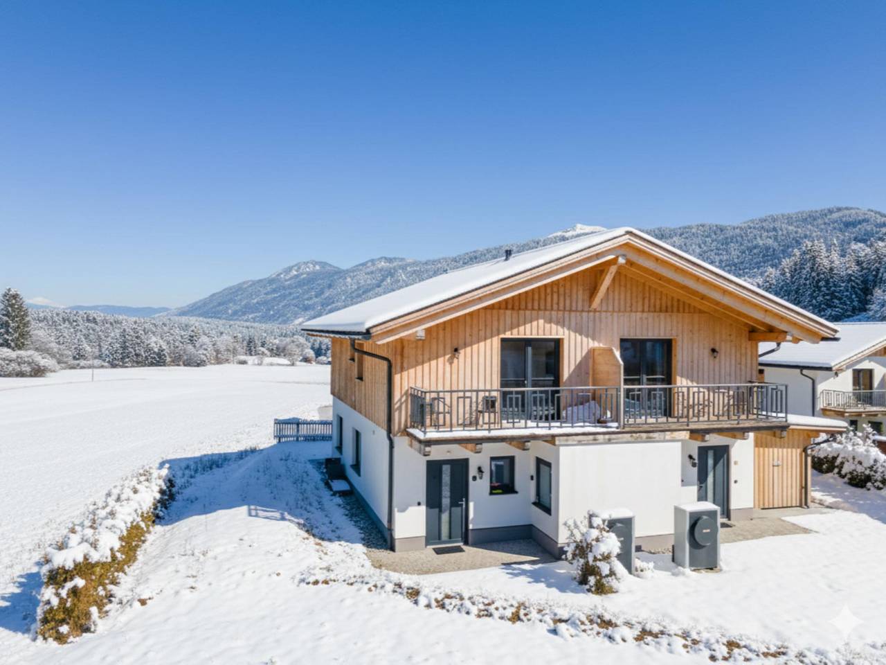 Beautiful chalet near the Nassfeld ski area in Hermagor, Hermagor-Pressegger See