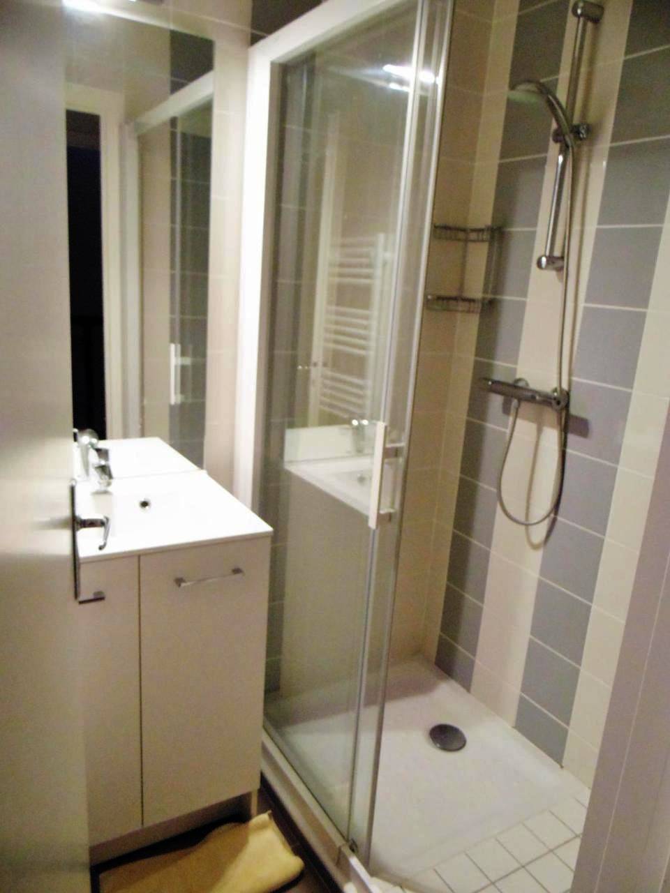 Appartement entier, Les Gîtes de La Fontaine in Jullié, Région de Villefranche-sur-Saône