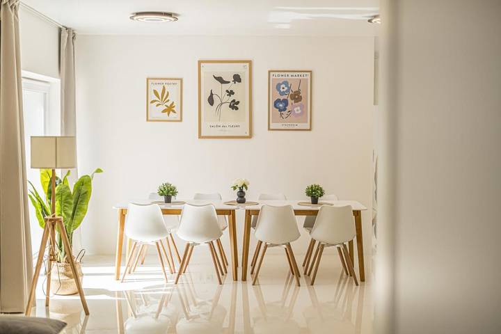 Ferienwohnung für 7 Personen, mit Whirlpool in Halle