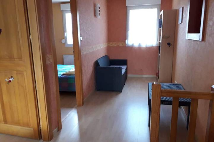 Chalet pour 12 personnes, avec jacuzzi et jardin, animaux acceptés à Rochesson - 4