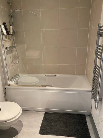 Holiday Apartment for 2 People in Leeds, West Yorkshire, Photo 3