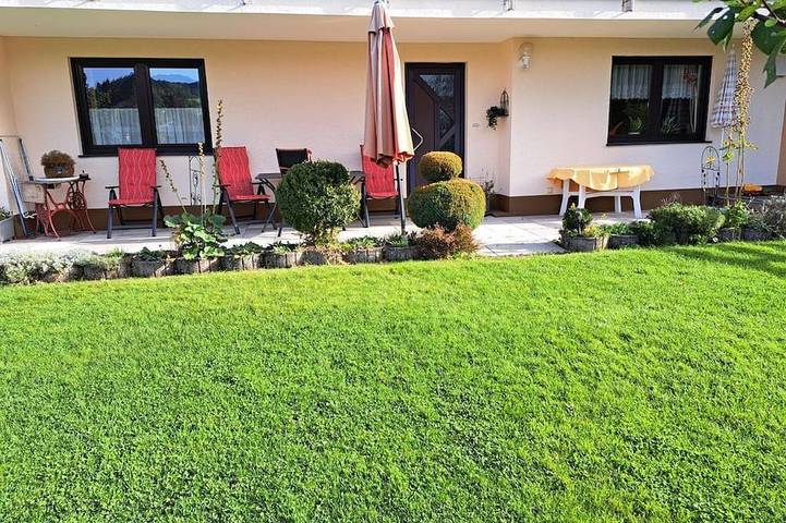 Ferienwohnung für 3 Personen, mit Garten