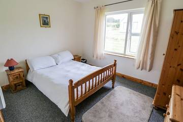 Cottage for 6 People in Achill Island, County Mayo, Photo 1