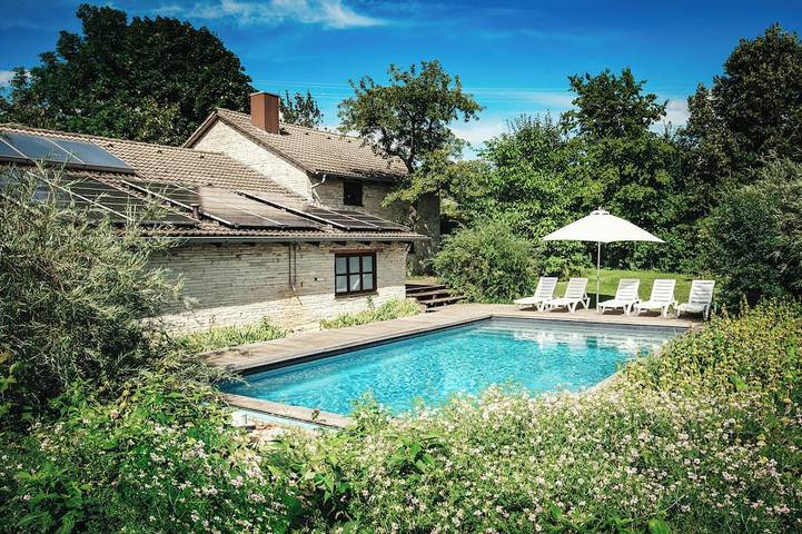 Ferienhaus für 16 Personen, mit Garten und Sauna