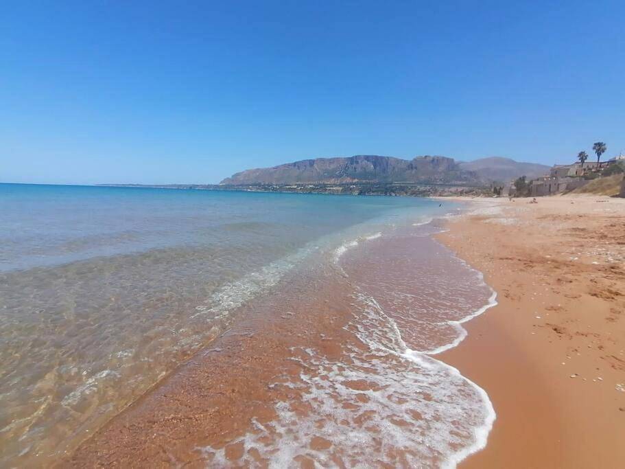 Villa with Sea View in Trappeto, Provincia di Palermo