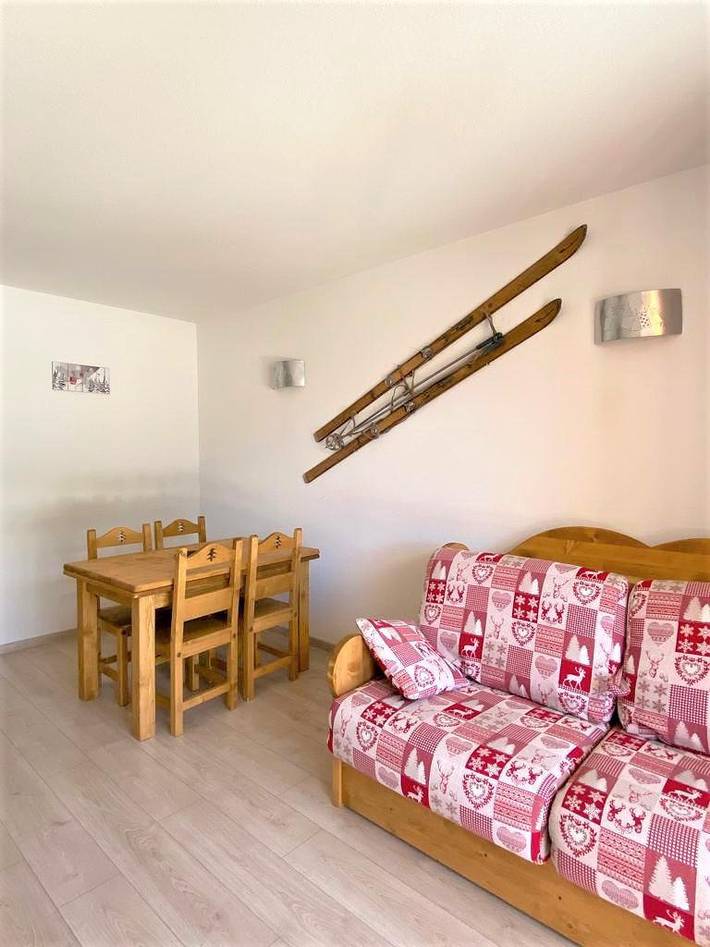 Location de vacances pour 4 personnes, avec terrasse dans La Joue du Loup